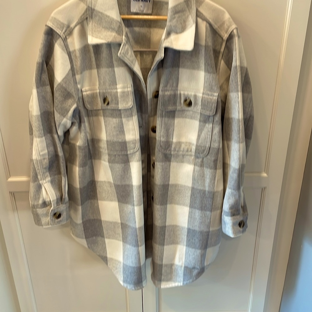 Excellent Condition- Shacket!